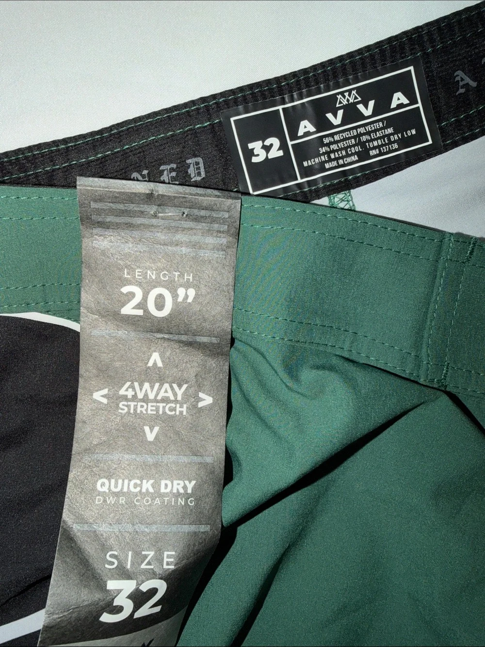 AVVA Hole Shot 20in Boardshorts Size: 32